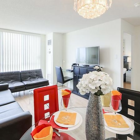 Canada Suites On Bay, Established 1998 Toronto Exteriör bild