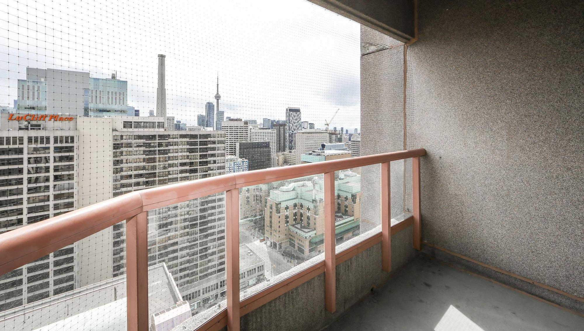 Canada Suites On Bay, Established 1998 Toronto Exteriör bild
